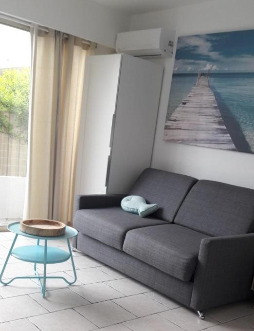 Studio Golfe Juan, Plages, Parking, Climatisation Leilighet Vallauris Eksteriør bilde